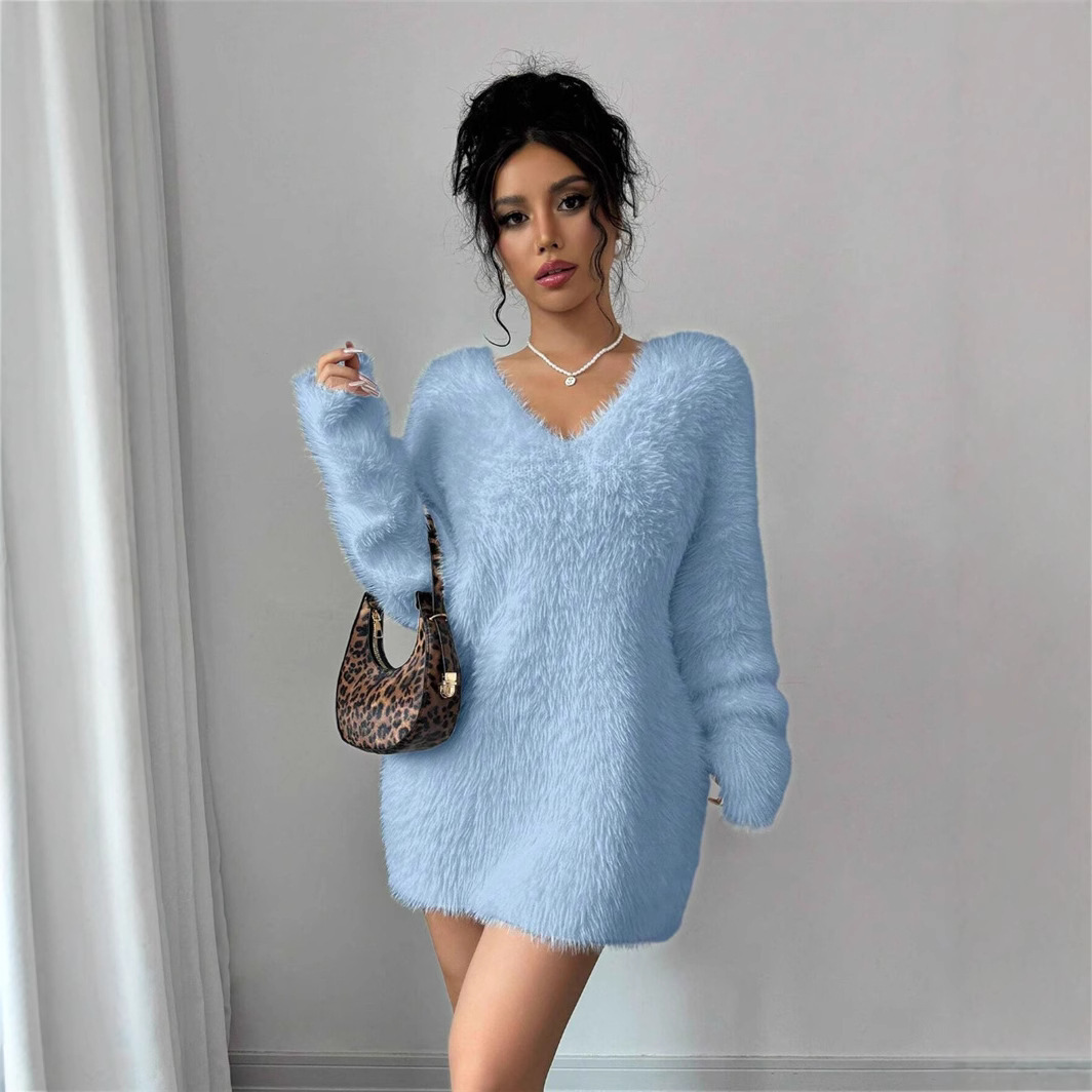 V-neck Solid Color Knitted Sweater - Image 5