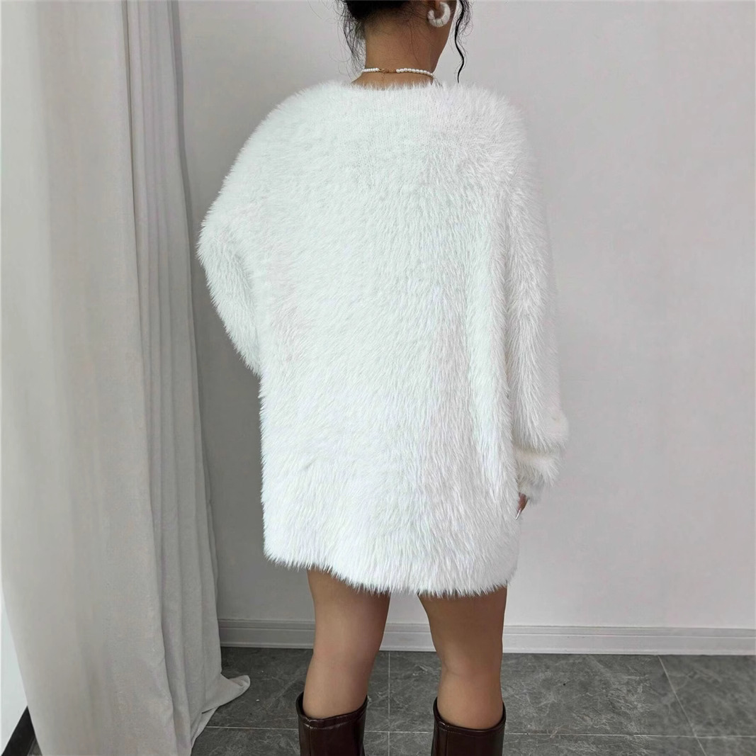V-neck Solid Color Knitted Sweater - Image 6
