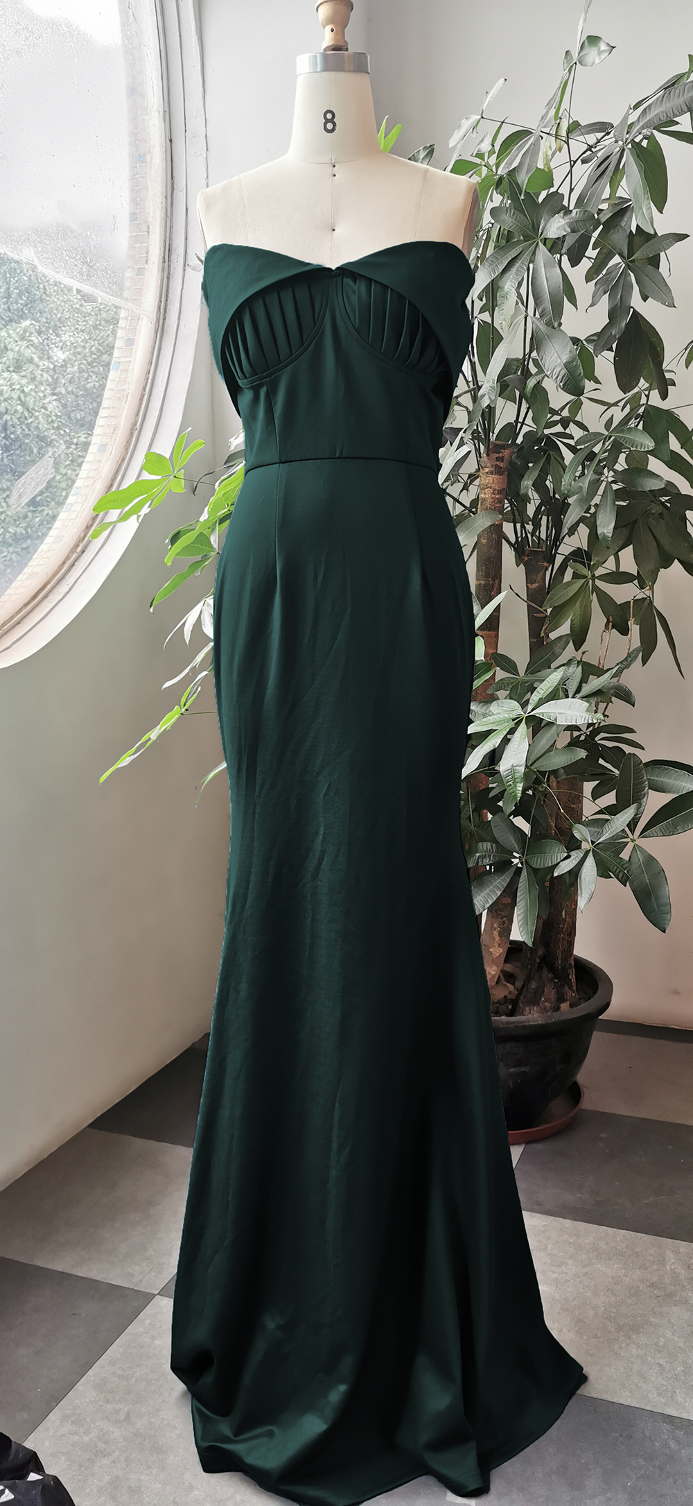 One-shoulder Long Skirt, Chest-wrapped Waist And Floor-standing Pencil Dress - Image 2